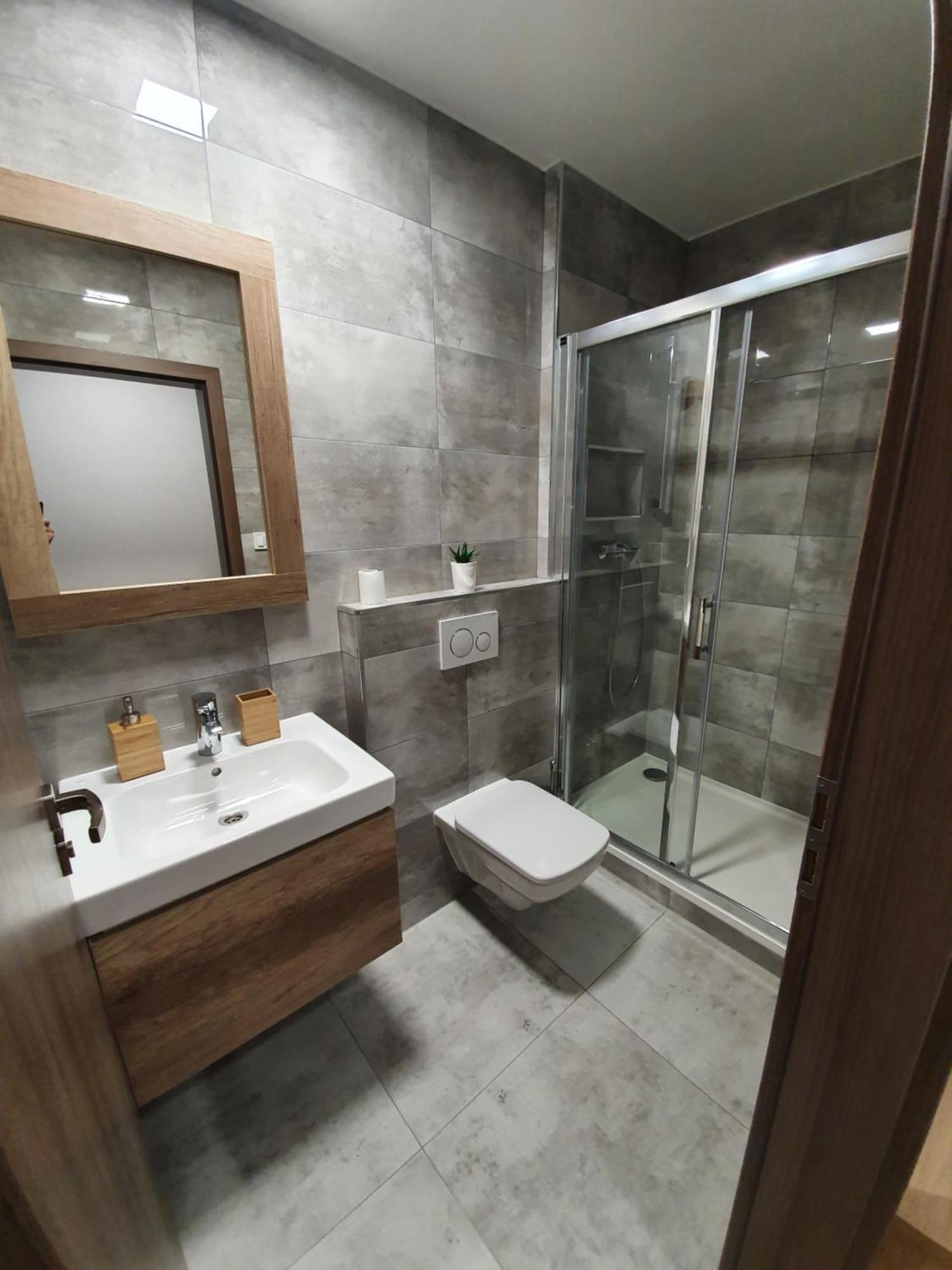 Domirexgroup Apartments Лученец Экстерьер фото